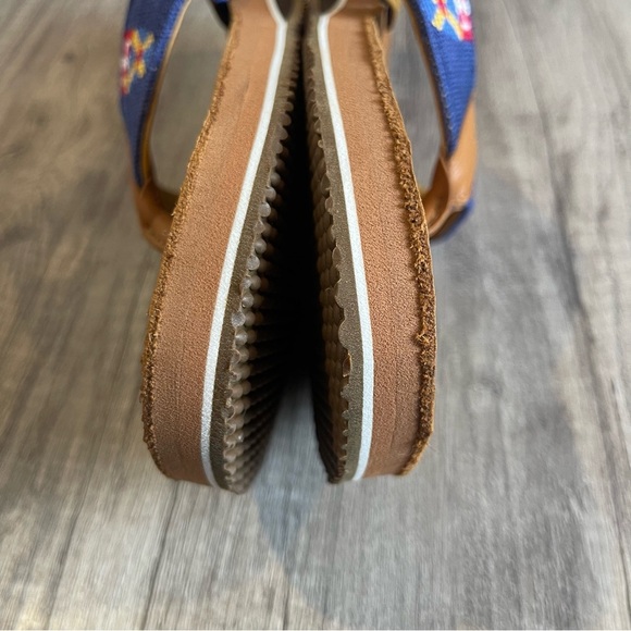 Smathers & Branson Hand Stitched Needlepoint Sandals 10 - Picture 10 of 13